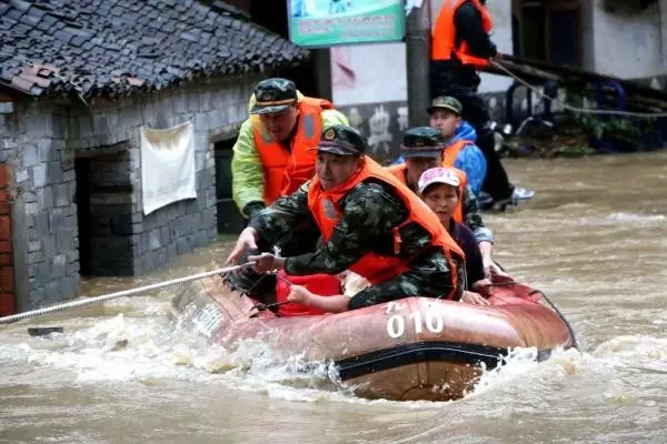 臺(tái)風(fēng)過(guò)后房子如何自救？汽車(chē)如何理賠？